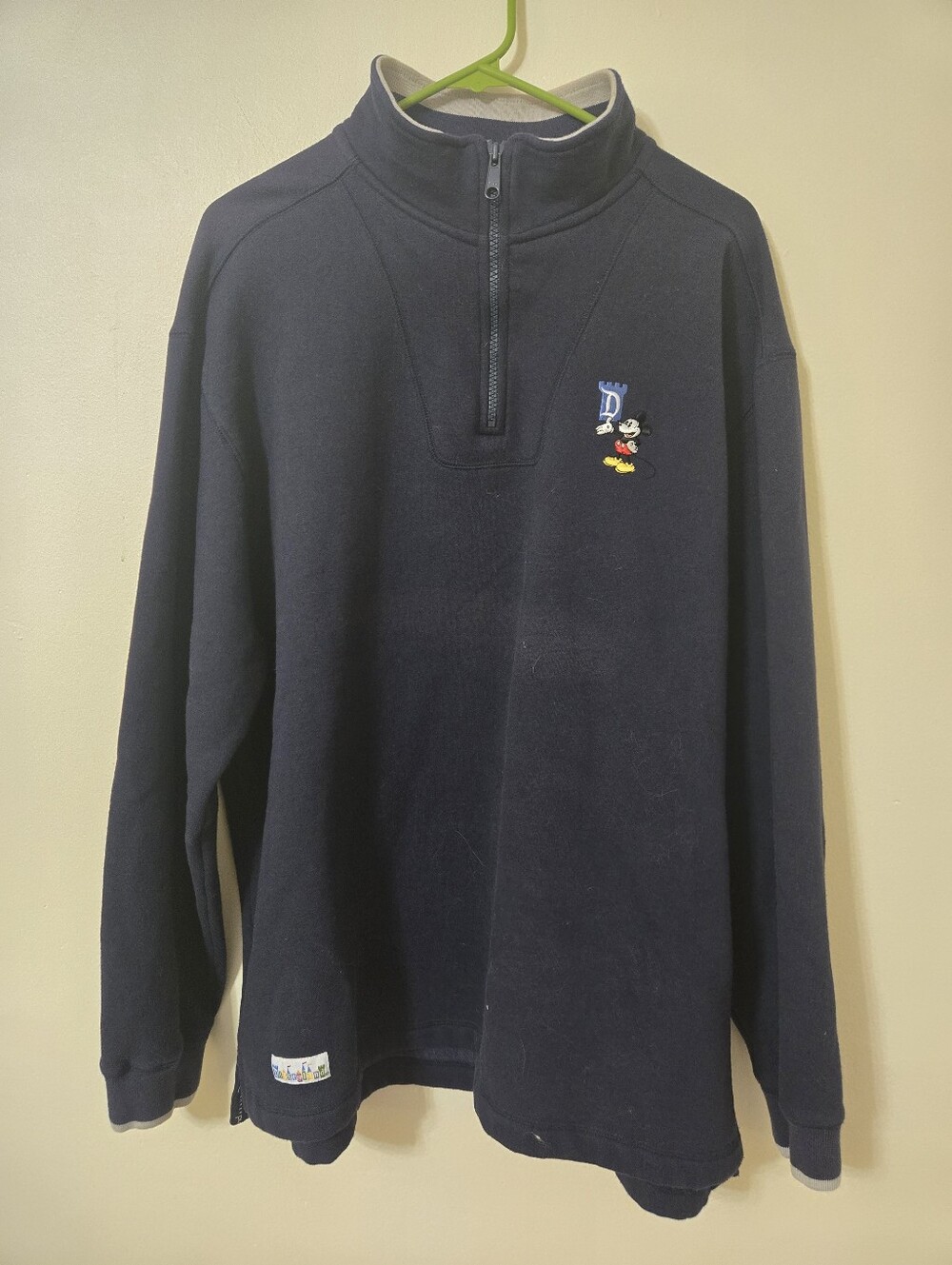 Disneyland Resort 1/4 Zip Sweatshirt - Size XL Quaterzip